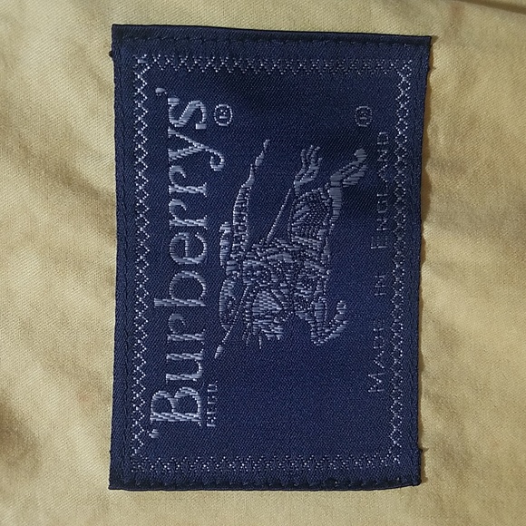 Burberry Vintage Jacket - Picture 14 of 16